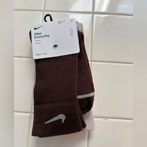 NWT Nike Everyday Cushioned Crew Dri-Fit Socks Women 6-10 Men 6-8 Yth 5Y-7Y $30